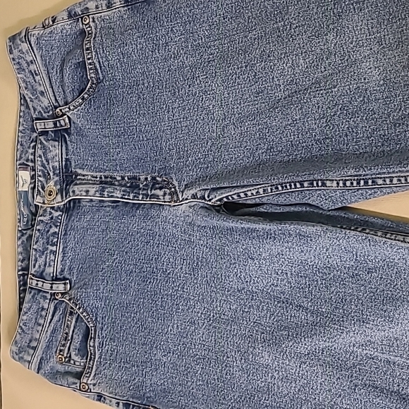 - Y2K LIZ JEANS Light Acid Wash Size 10 Ankle/Short  Loose Fitting - Picture 1 of 8